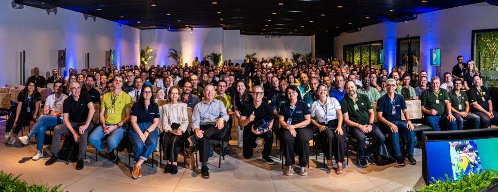 Diretiva conta com palestra do treinador Bernardinho